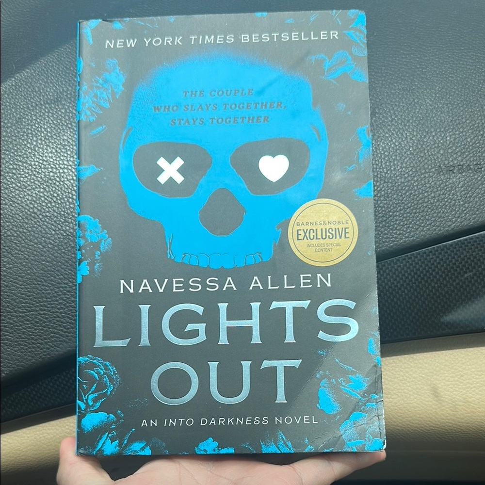 'Lights Out' Book - Deluxe Edition